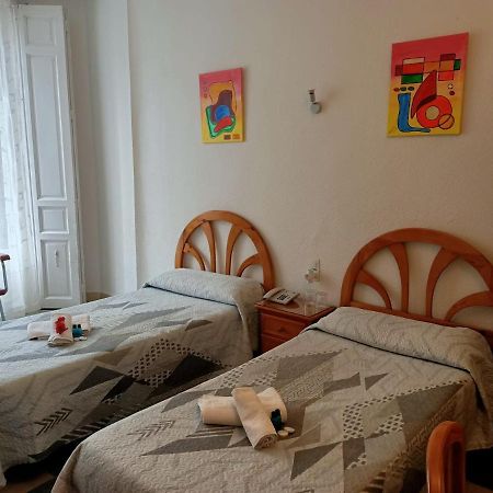 Hostal Continental Μαδρίτη Εξωτερικό φωτογραφία