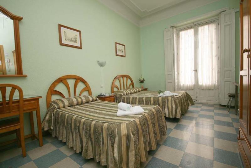 Hostal Continental Μαδρίτη Εξωτερικό φωτογραφία