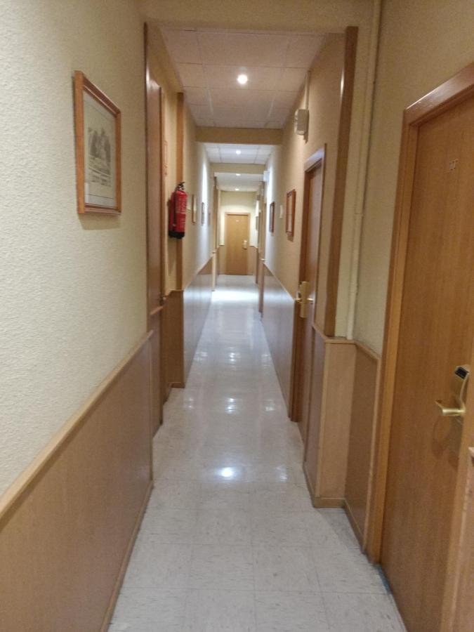 Hostal Continental Μαδρίτη Εξωτερικό φωτογραφία
