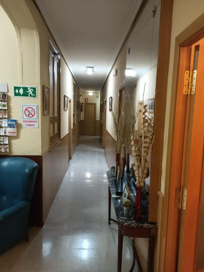 Hostal Continental Μαδρίτη Εξωτερικό φωτογραφία